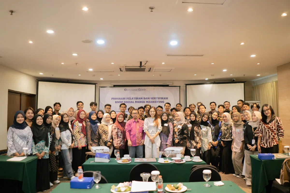 Foto bersama peserta program pelatihan dan sertifikasi